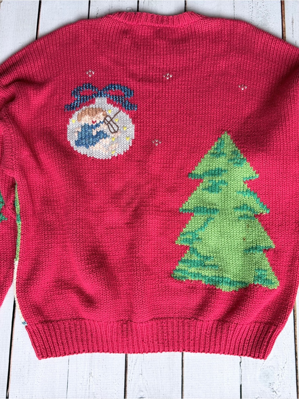 VINTAGE Women's Red Holiday Cottage Crewneck Sweater - Festive Knit Pullover - Picture 11 of 13